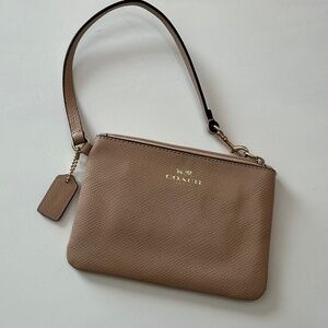 Coach corner zip women’s wristlet leather crossgrain gold/taupe